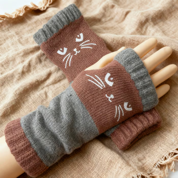 Women’s Knitted Fingerless Gloves with Cute Cat – Cozy, Stylish & Practical Winter Hand Warmers